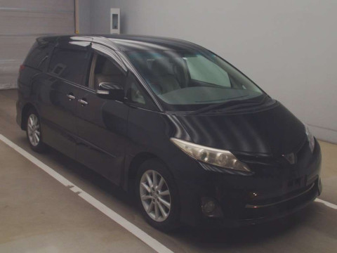 2011 Toyota Estima ACR50W[2]