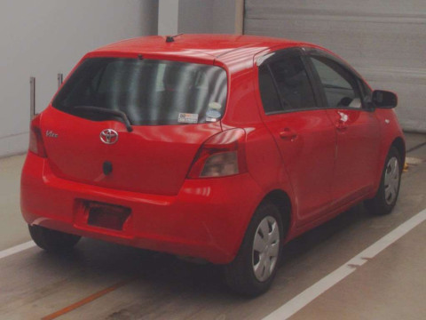 2005 Toyota Vitz SCP90[1]