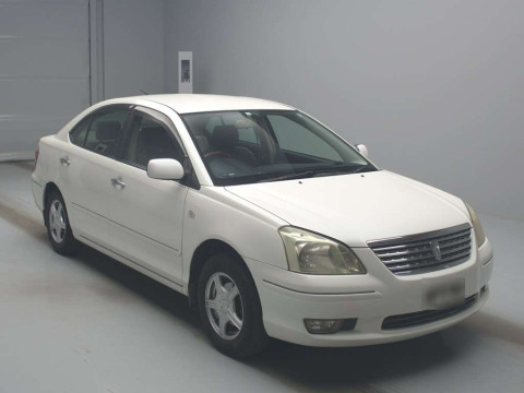 2004 Toyota Premio ZZT240[2]