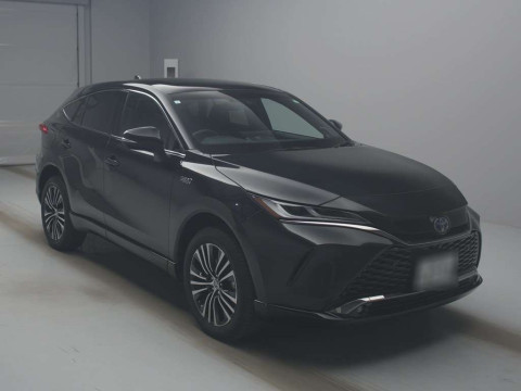 2023 Toyota Harrier PHEV AXUP85[2]