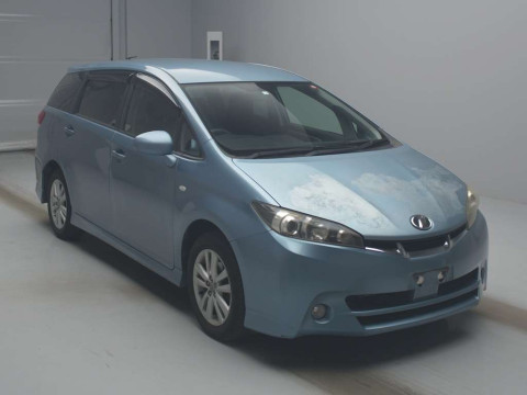 2010 Toyota Wish ZGE20W[2]