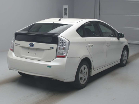 2011 Toyota Prius ZVW30[1]