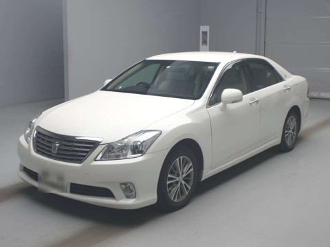 2012 Toyota Crown GRS200[0]