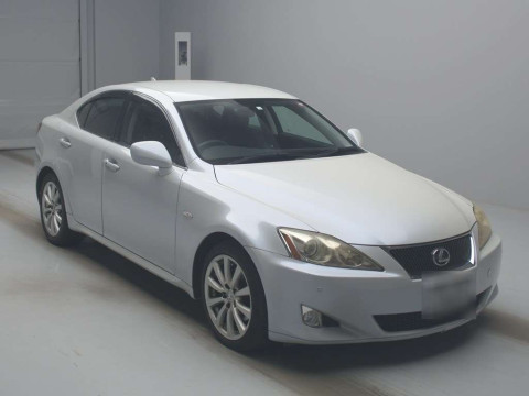 2008 Lexus IS GSE20[2]