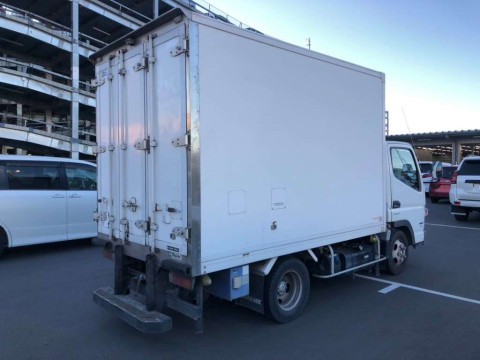 2011 Mitsubishi Fuso Canter FBA20[1]