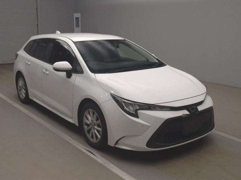 2019 Toyota Corolla Touring Wagon ZRE212W[2]