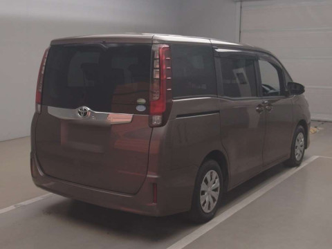 2016 Toyota Noah ZRR80G[1]