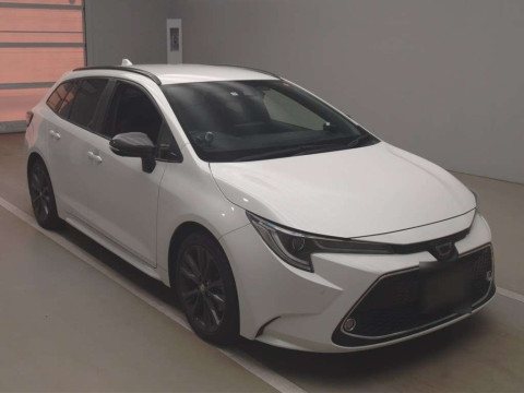 2019 Toyota Corolla Touring Wagon ZRE212W[2]