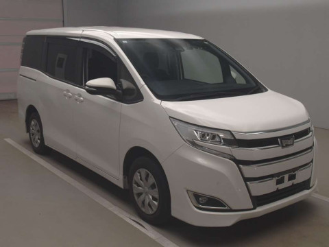 2019 Toyota Noah ZRR80G[2]