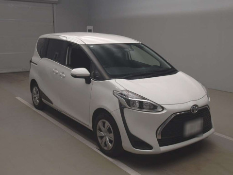 2022 Toyota Sienta NHP170G[2]