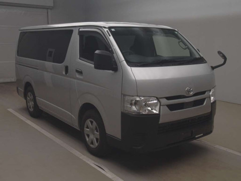 2022 Toyota Hiace Van GDH201V[2]