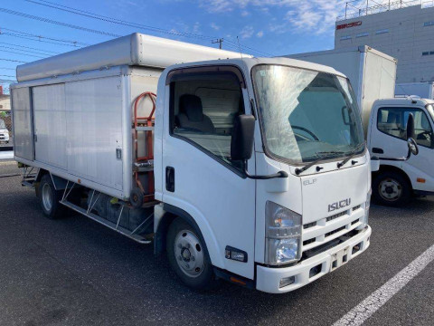 2014 Isuzu Elf Truck NMR85AN[2]