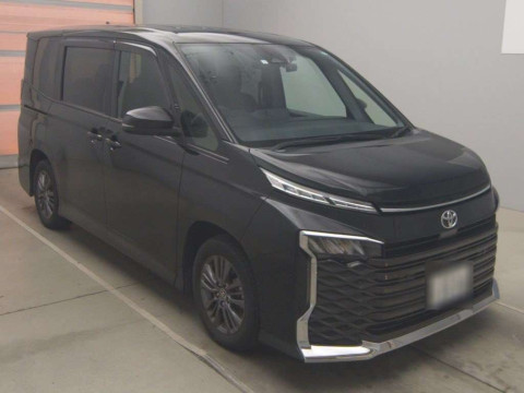 2023 Toyota Voxy MZRA90W[2]