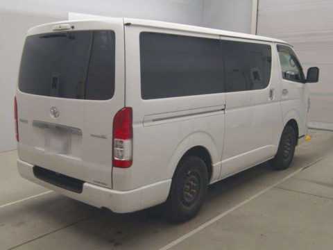 2022 Toyota Hiace Van TRH200V[1]