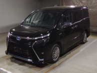 2020 Toyota Voxy