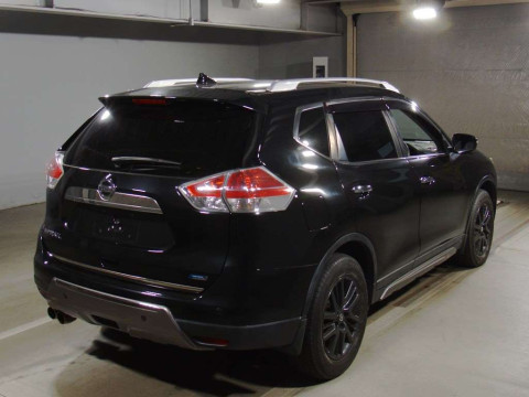 2016 Nissan X-Trail NT32[1]