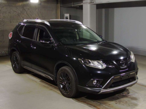 2016 Nissan X-Trail NT32[2]