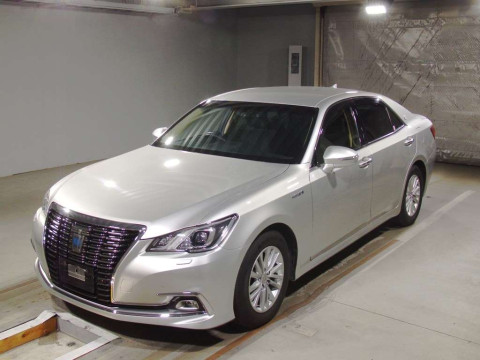 2016 Toyota Crown Hybrid AWS210[0]