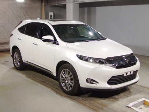 2017 Toyota Harrier ZSU60W[2]