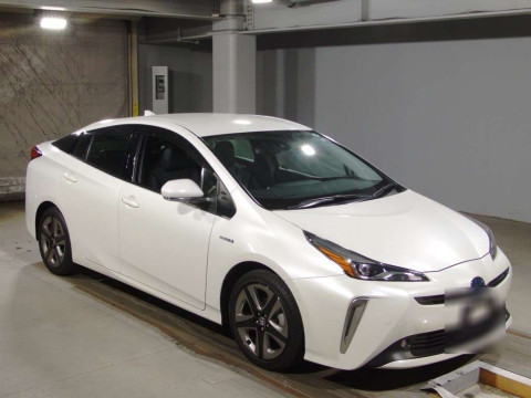 2019 Toyota Prius ZVW51[2]