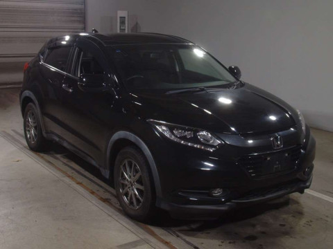 2016 Honda VEZEL RU1[2]