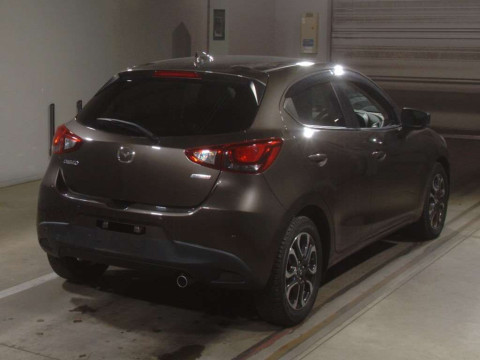 2017 Mazda Demio DJ5FS[1]