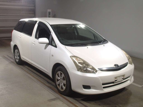 2006 Toyota Wish ZNE10G[2]