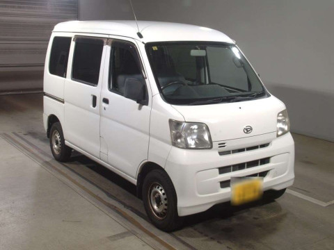 2013 Daihatsu Hijet Cargo S321V[2]