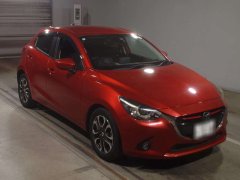 2015 Mazda Demio DJ5FS[2]