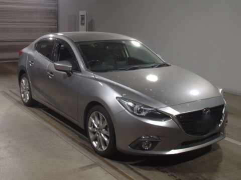 2014 Mazda Axela Hybrid BYEFP[2]