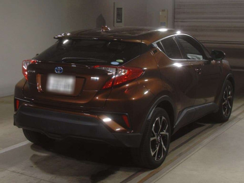 2017 Toyota C-HR ZYX10[1]