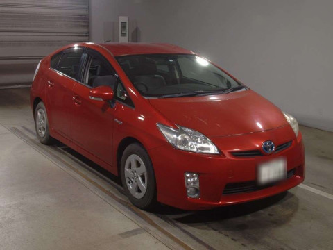 2010 Toyota Prius ZVW30[2]