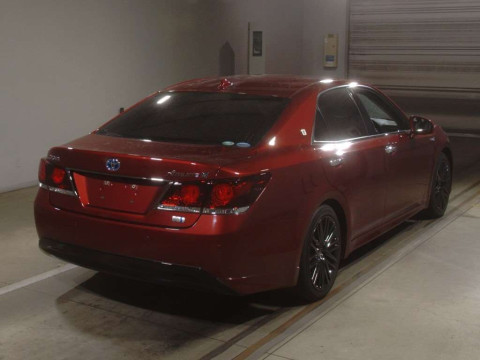 2015 Toyota Crown Hybrid AWS210[1]