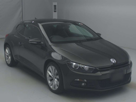 2010 Volkswagen Scirocco 13CCZ[2]