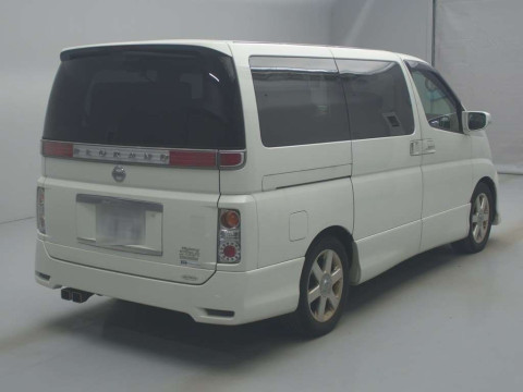 2010 Nissan Elgrand MNE51[1]