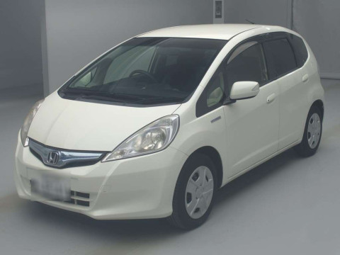 2013 Honda Fit Hybrid GP1[0]