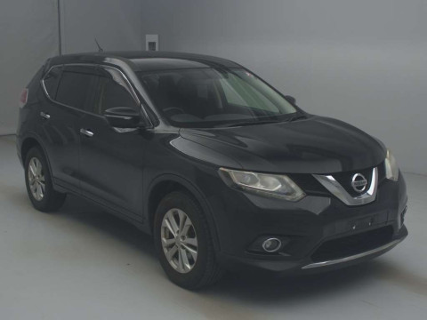 2014 Nissan X-Trail NT32[2]