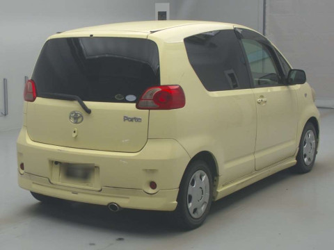 2007 Toyota Porte NNP11[1]