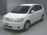 2002 Toyota Ipsum