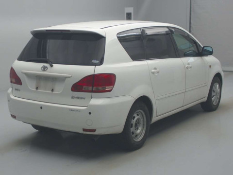 2002 Toyota Ipsum ACM21W[1]