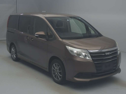 2014 Toyota Noah ZRR80G[2]