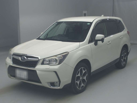 2015 Subaru Forester SJ5[0]