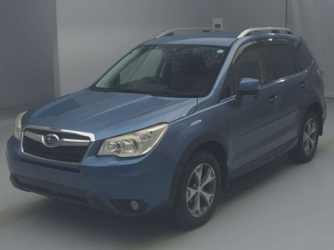 2014 Subaru Forester SJ5[0]