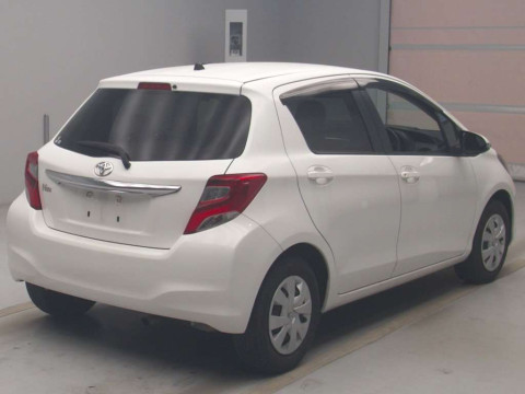 2016 Toyota Vitz NSP130[1]