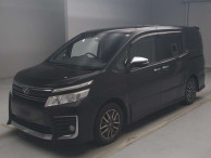 2015 Toyota Voxy