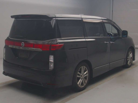 2011 Nissan Elgrand TNE52[1]