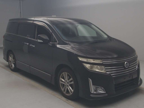 2011 Nissan Elgrand TNE52[2]