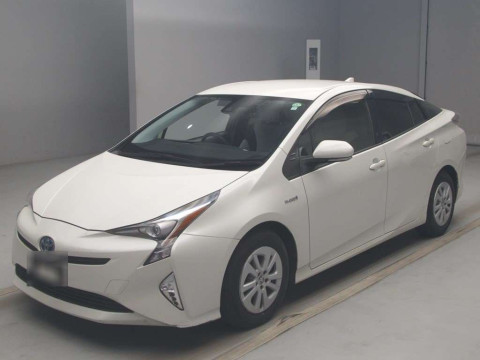 2016 Toyota Prius ZVW50[0]