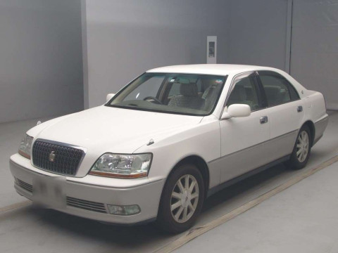 2002 Toyota Crown Majesta UZS171[0]