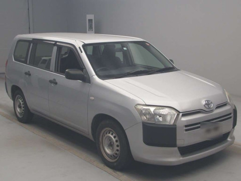 2015 Toyota Succeed NCP160V[2]